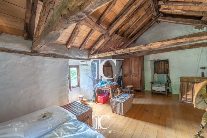 Image No.11-7 Bed House for sale