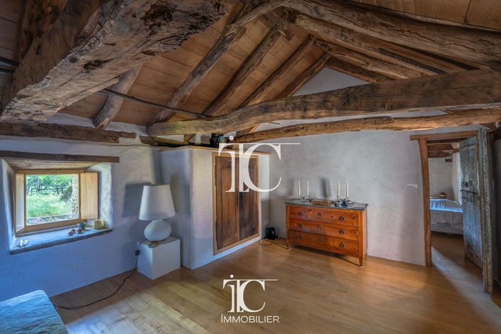 Image No.16-7 Bed House for sale