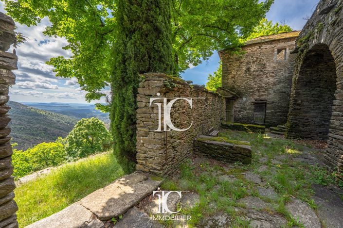 Image No.40-7 Bed House for sale