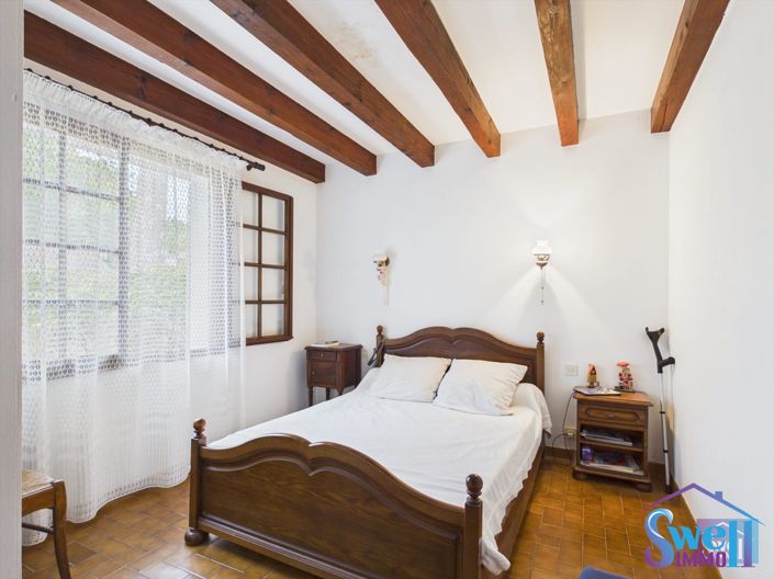 Image No.16-5 Bed House for sale