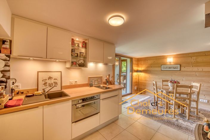 Image No.19-4 Bed House for sale