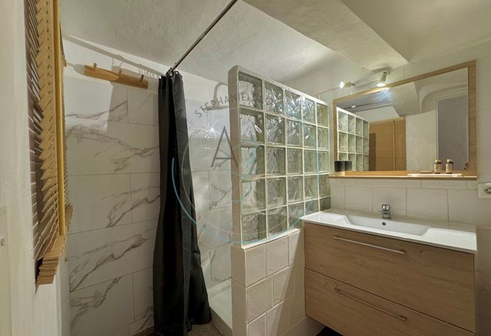 Image No.2-3 Bed House for sale