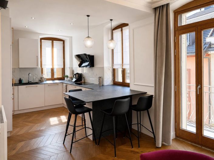 Image No.9-2 Bed Apartment for sale