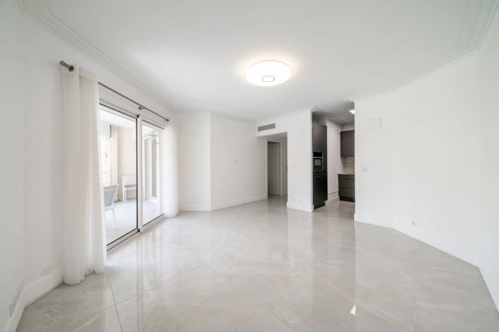 Image No.7-Apartment for sale