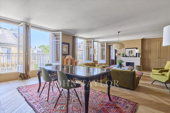 Image No.4-4 Bed Apartment for sale