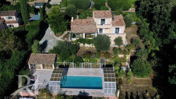 Image No.20-5 Bed House for sale