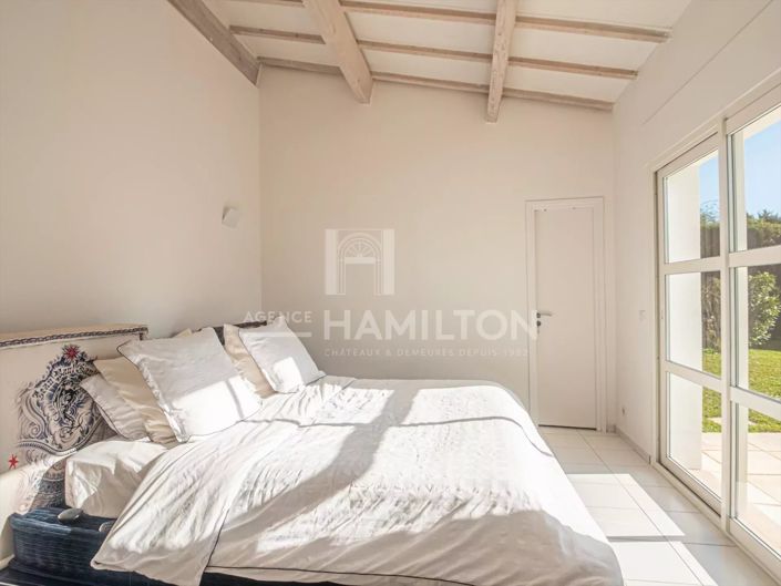 Image No.5-4 Bed House for sale