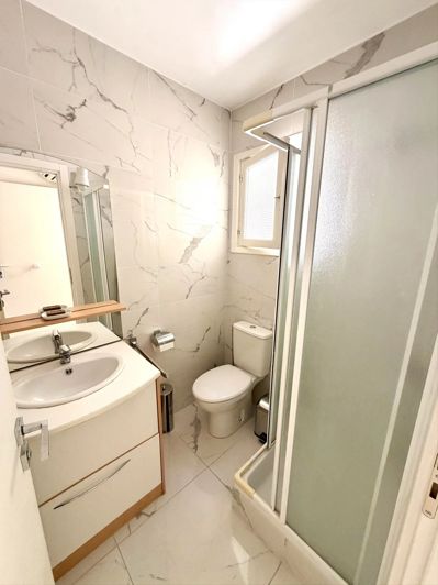 Image No.12-3 Bed Apartment for sale