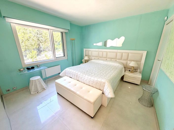 Image No.8-3 Bed Apartment for sale