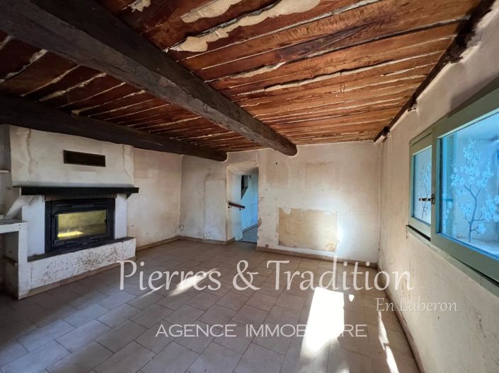 Image No.8-2 Bed House for sale