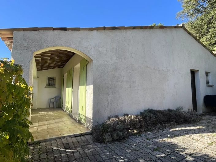 Image No.16-3 Bed House for sale
