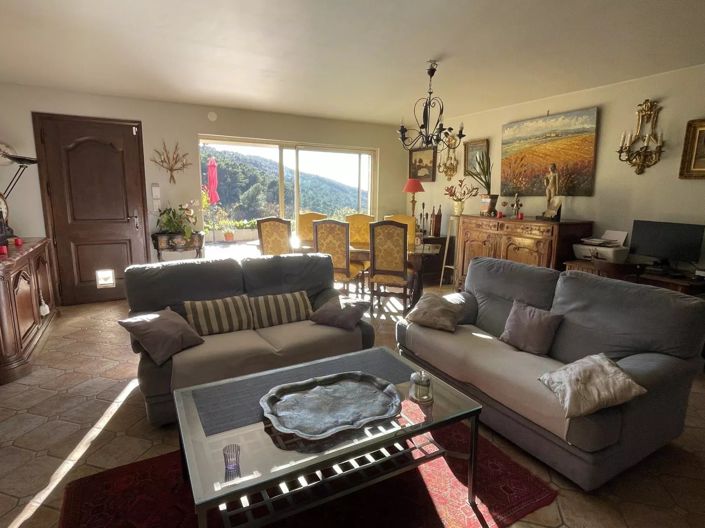 Image No.32-3 Bed House for sale