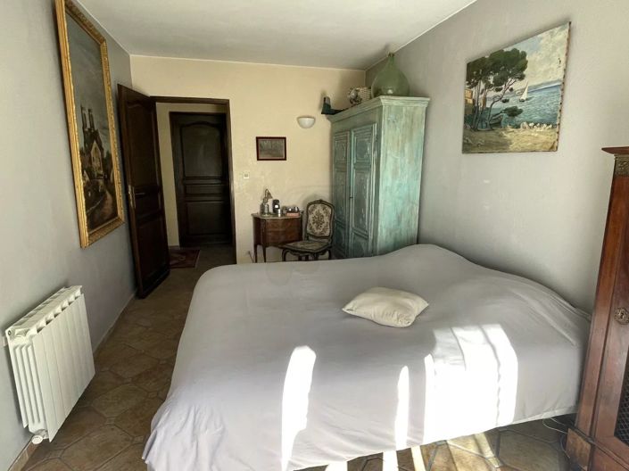 Image No.45-3 Bed House for sale