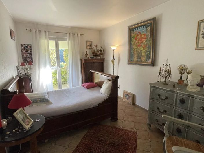 Image No.48-3 Bed House for sale