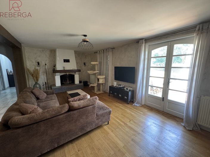 Image No.5-3 Bed House for sale