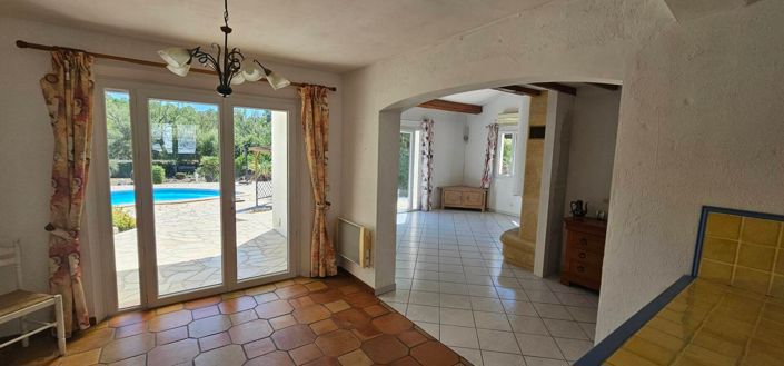 Image No.7-House for sale