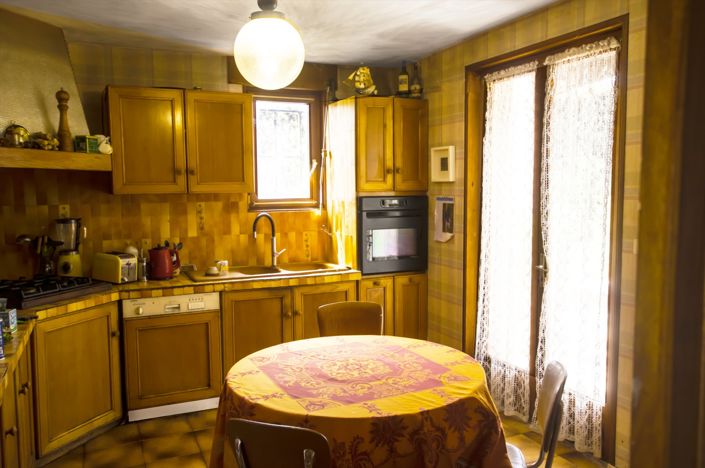 Image No.7-4 Bed House for sale