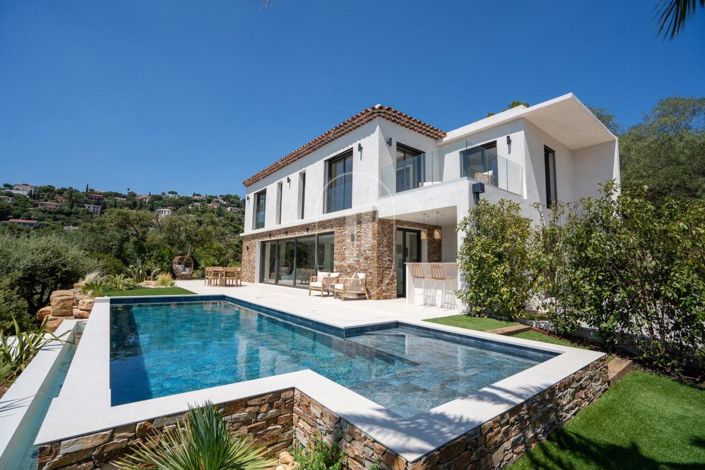 Image No.2-5 Bed House for sale