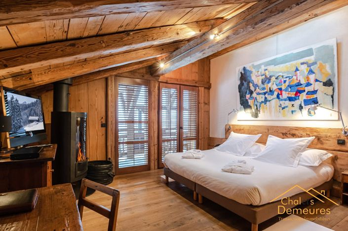 Image No.18-12 Bed House for sale