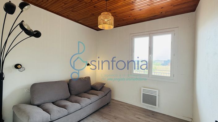 Image No.10-2 Bed House for sale
