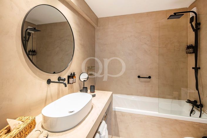 Image No.16-2 Bed Apartment for sale