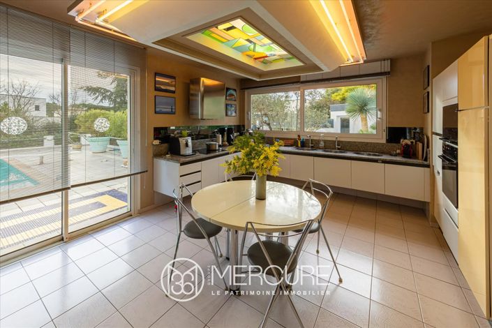 Image No.5-3 Bed House for sale