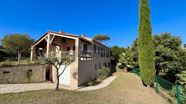 Image No.3-3 Bed House for sale