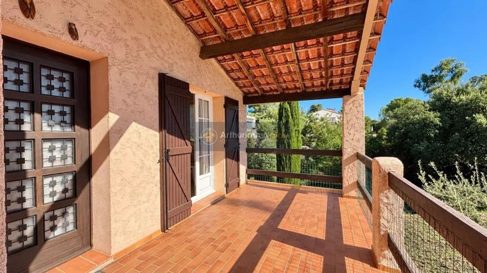 Image No.5-3 Bed House for sale