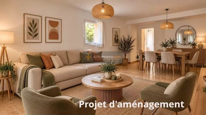 Image No.8-3 Bed House for sale