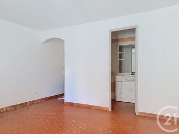 aq8gpy04f5eph3b58
