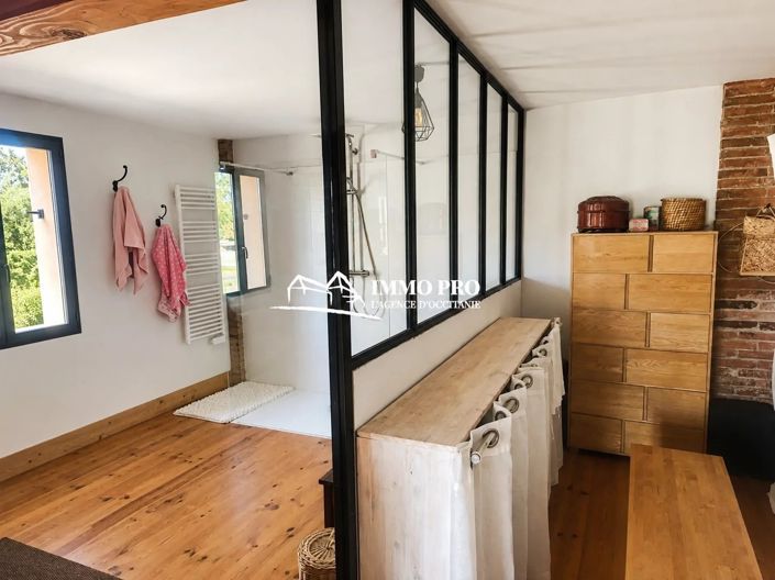 Image No.11-4 Bed House for sale
