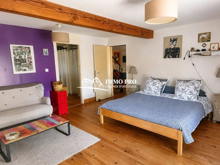 Image No.12-4 Bed House for sale