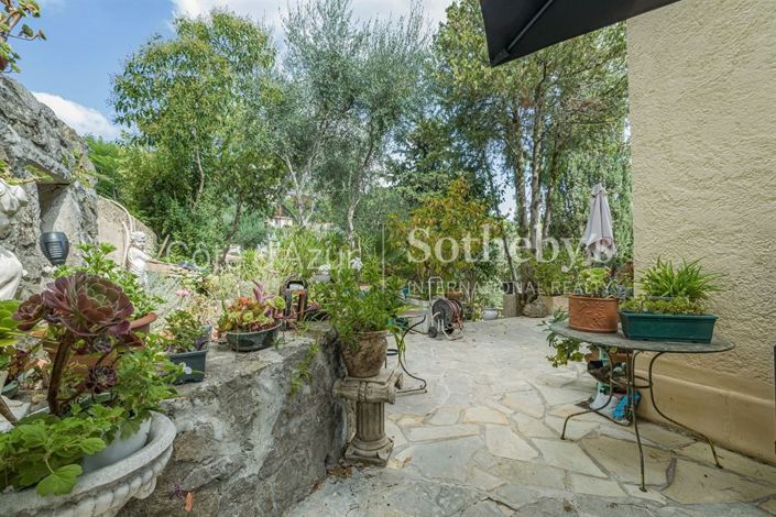 Image No.14-3 Bed House for sale