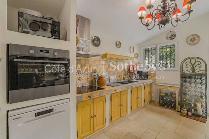 Image No.7-3 Bed House for sale