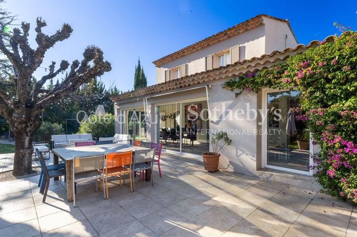 Image No.6-7 Bed House for sale