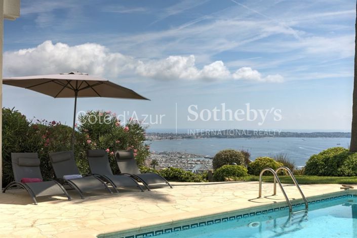 Image No.18-5 Bed House for sale