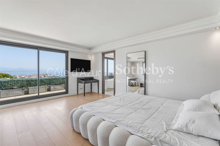 Image No.13-3 Bed Apartment for sale