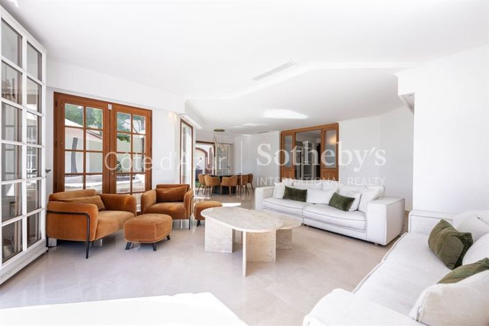 Image No.12-6 Bed House for sale