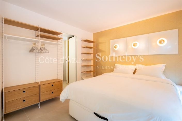 Image No.10-Appartement de 1 chambre à vendre à Saint-Tropez