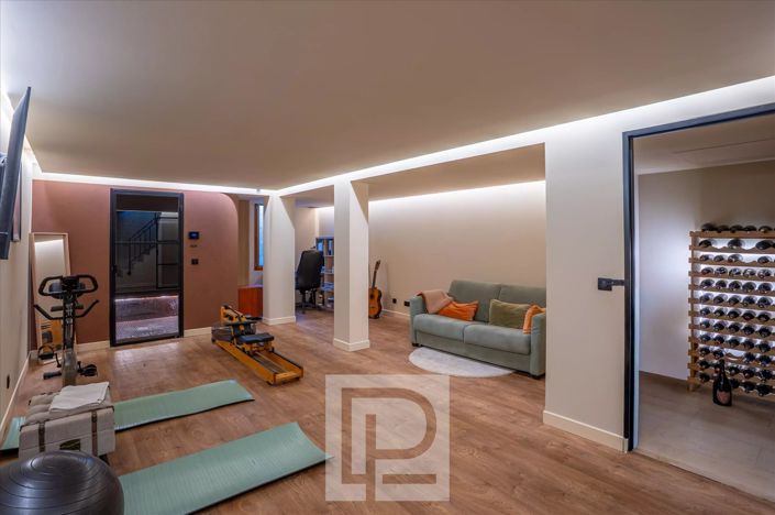 Image No.16-4 Bed House for sale