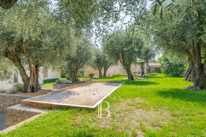 Image No.23-6 Bed House for sale