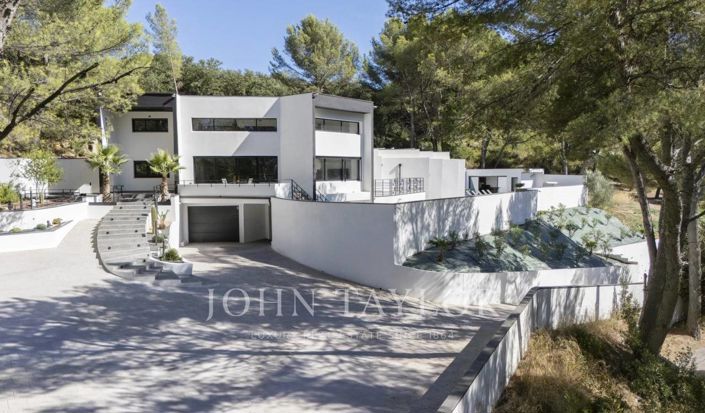 Image No.2-3 Bed House for sale
