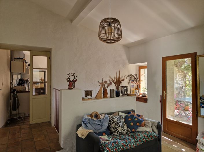 Image No.12-7 Bed House for sale