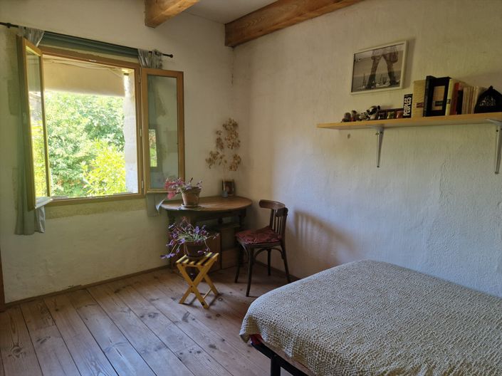 Image No.18-7 Bed House for sale