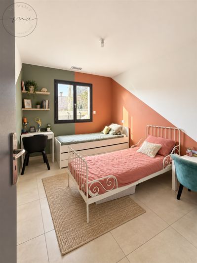 Image No.7-3 Bed House for sale