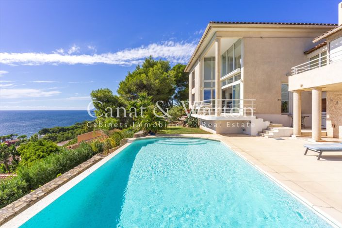 Image No.19-5 Bed House for sale