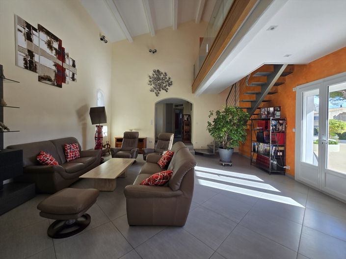 Image No.14-5 Bed House for sale