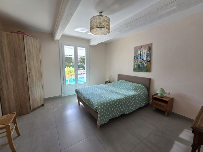 Image No.18-5 Bed House for sale