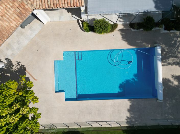 Image No.5-5 Bed House for sale