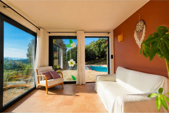 Image No.11-2 Bed House for sale